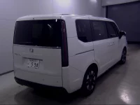 Honda STEP WAGON лот № 10358 оценка 5  с аукциона в Японии 2