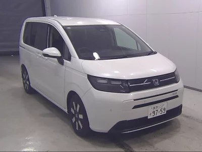 Honda FREED  с аукциона в Японии