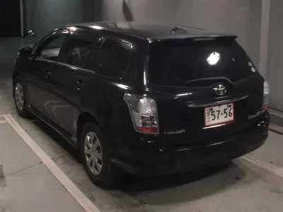 Toyota COROLLA FIELDER  с аукциона в Японии