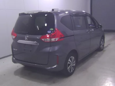Honda FREED  с аукциона в Японии