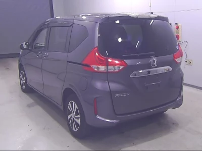 Honda FREED  с аукциона в Японии