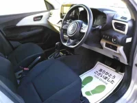 Suzuki SWIFT лот № 253 оценка R  с аукциона в Японии 2