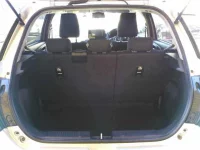 Suzuki SWIFT лот № 253 оценка R  с аукциона в Японии 9