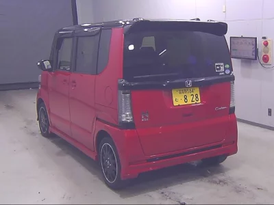 Honda N BOX