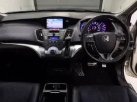 Honda ODYSSEY лот № 10396 оценка R  с аукциона в Японии 4