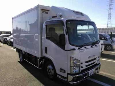 Isuzu ELF  с аукциона в Японии