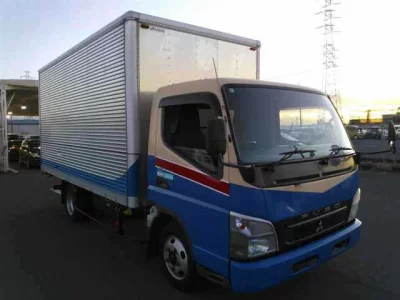 Mitsubishi CANTER  с аукциона в Японии