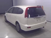 Honda STREAM лот № 19107 оценка 3  с аукциона в Японии 3