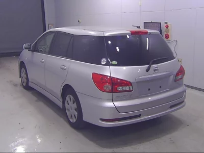 Nissan WINGROAD  с аукциона в Японии