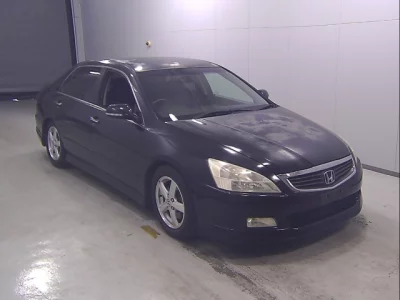 Honda INSPIRE  с аукциона в Японии