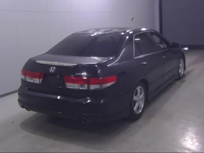 Honda INSPIRE  с аукциона в Японии