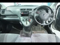 Honda CIVIC лот № 29026 оценка 2  с аукциона в Японии 4
