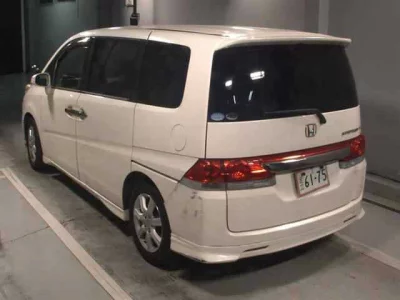 Honda STEP WAGON  с аукциона в Японии