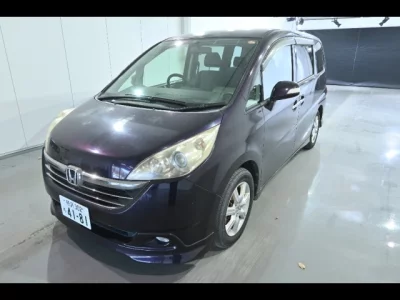 Honda STEP WAGON  с аукциона в Японии