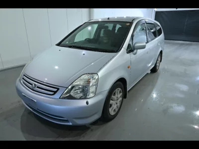 Honda STREAM  с аукциона в Японии