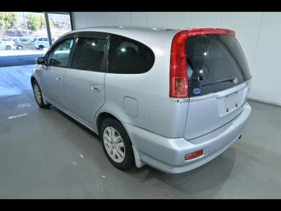 Honda STREAM  с аукциона в Японии