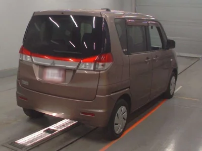 Mitsubishi DELICA D2