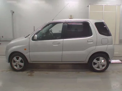 Suzuki CHEVROLET CRUZE