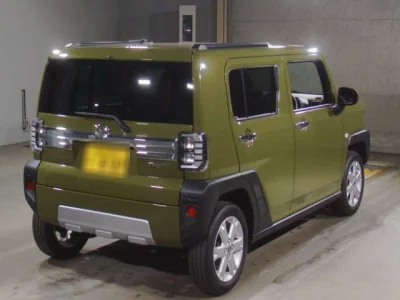 Daihatsu TAFT