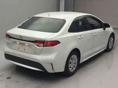 Toyota COROLLA  с аукциона в Японии