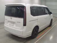Honda STEP WAGON лот № 36031 оценка 4.5  с аукциона в Японии 1
