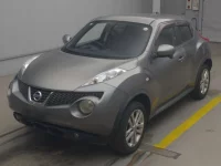 Nissan JUKE лот № 9037 оценка 3.5  с аукциона в Японии 1