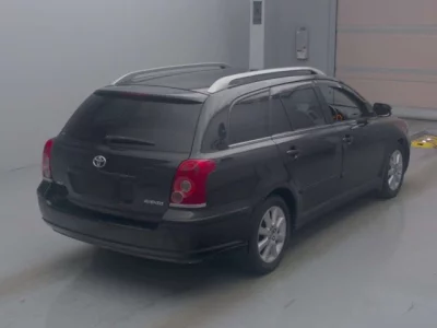 Toyota AVENSIS WAGON  с аукциона в Японии