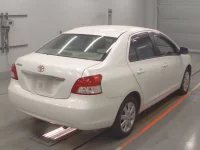 Toyota BELTA лот № 10084 оценка 4.5  с аукциона в Японии 1