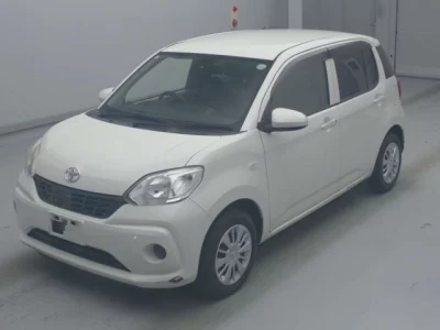 Toyota PASSO  с аукциона в Японии
