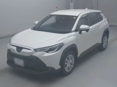 Toyota COROLLA CROSS  с аукциона в Японии