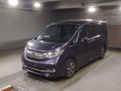 Honda STEP WAGON  с аукциона в Японии