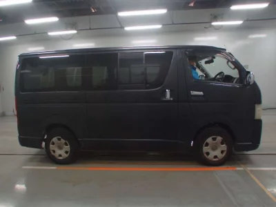 Toyota REGIUS ACE VAN