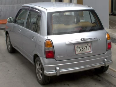 Daihatsu MIRA