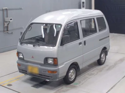 Mitsubishi MINICAB VAN