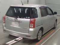 Toyota RAUM лот № 10135 оценка 3  с аукциона в Японии 1