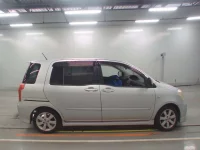 Toyota RAUM лот № 10135 оценка 3  с аукциона в Японии 2