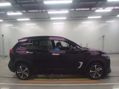 Toyota COROLLA CROSS  с аукциона в Японии