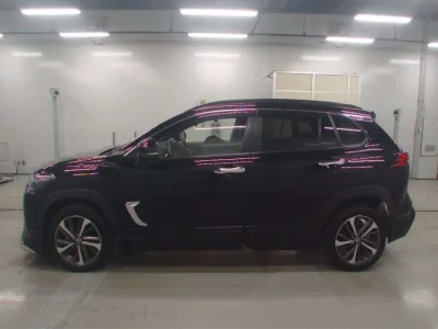 Toyota COROLLA CROSS  с аукциона в Японии