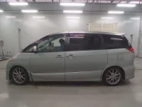 Toyota ESTIMA лот № 10139 оценка 3  с аукциона в Японии 3