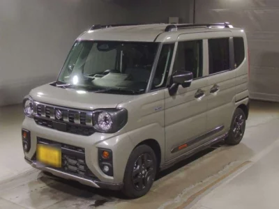 Suzuki SPACIA GEAR  с аукциона в Японии