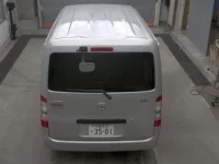 Toyota TOWN ACE VAN лот № 1085 оценка 3.5  с аукциона в Японии 6
