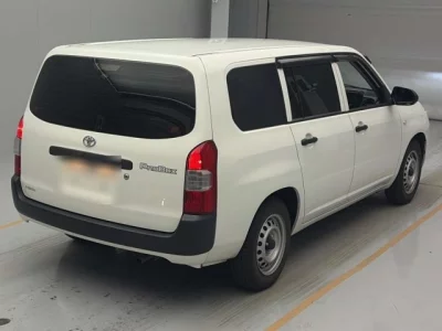 Toyota PROBOX  с аукциона в Японии