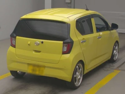 Daihatsu MIRA E S