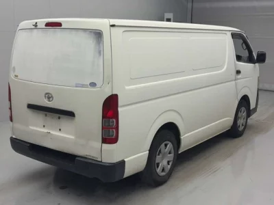 Toyota REGIUS ACE VAN