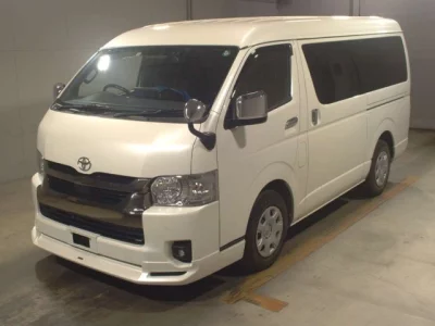 Toyota HIACE VAN  с аукциона в Японии
