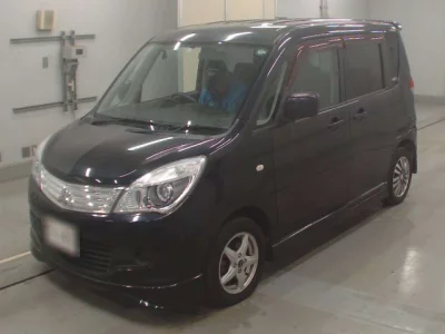 Mitsubishi DELICA D2