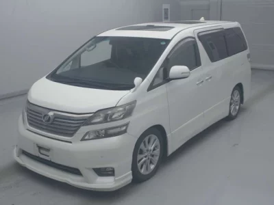 Toyota VELLFIRE  с аукциона в Японии