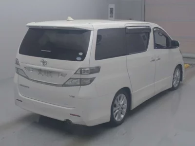 Toyota VELLFIRE  с аукциона в Японии