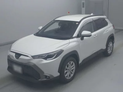 Toyota COROLLA CROSS  с аукциона в Японии