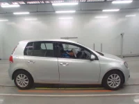 Volkswagen GOLF лот № 10207 оценка 4.5  с аукциона в Японии 2